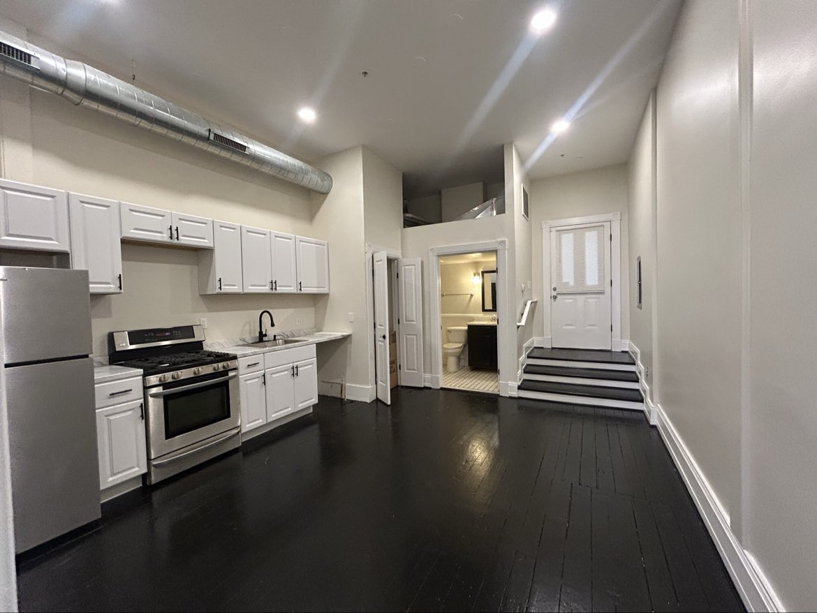 890 Tyson Street - 1A